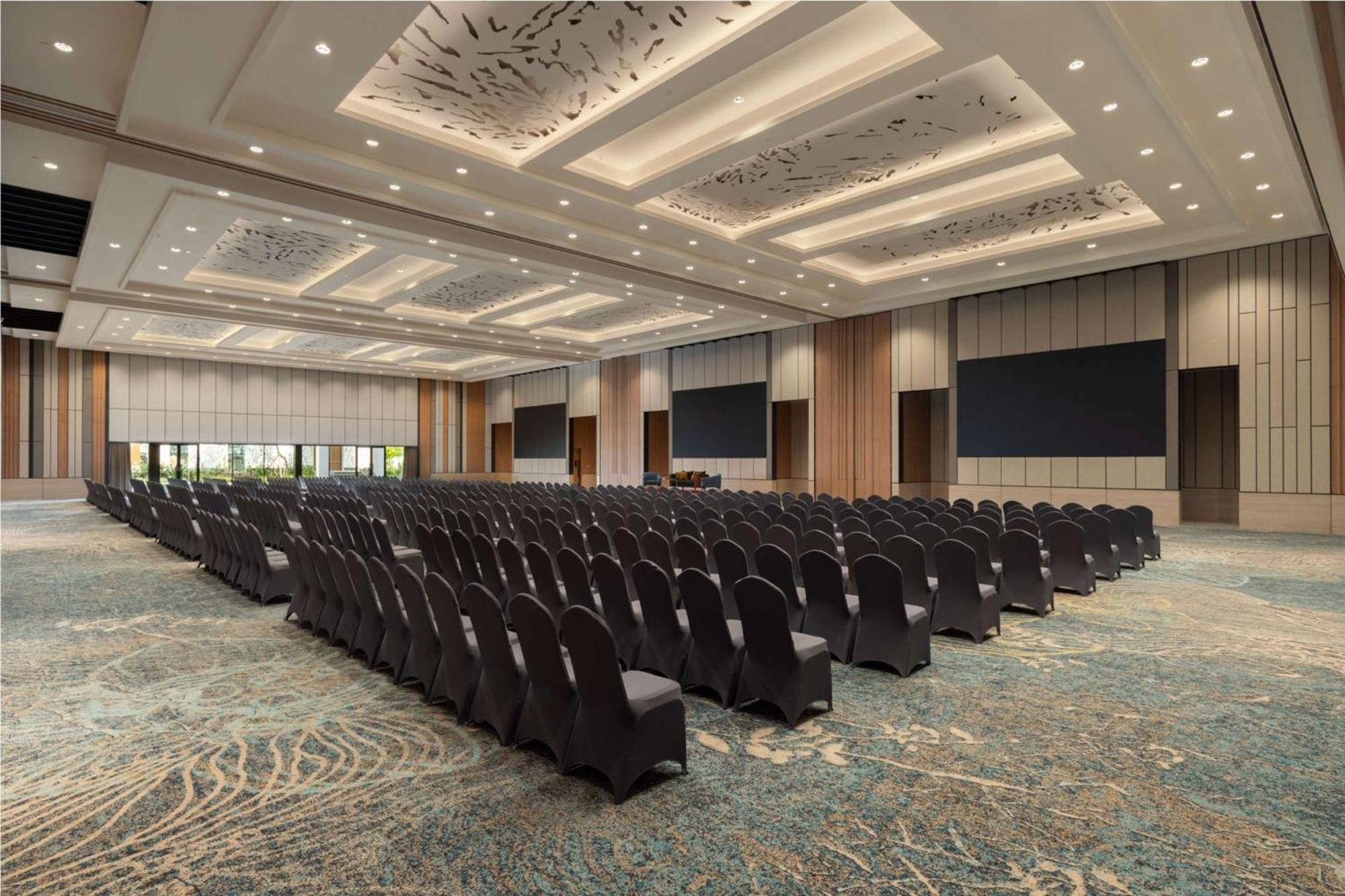 Doubletree By Hilton Jakarta Bintaro Jaya Serpong Exterior photo