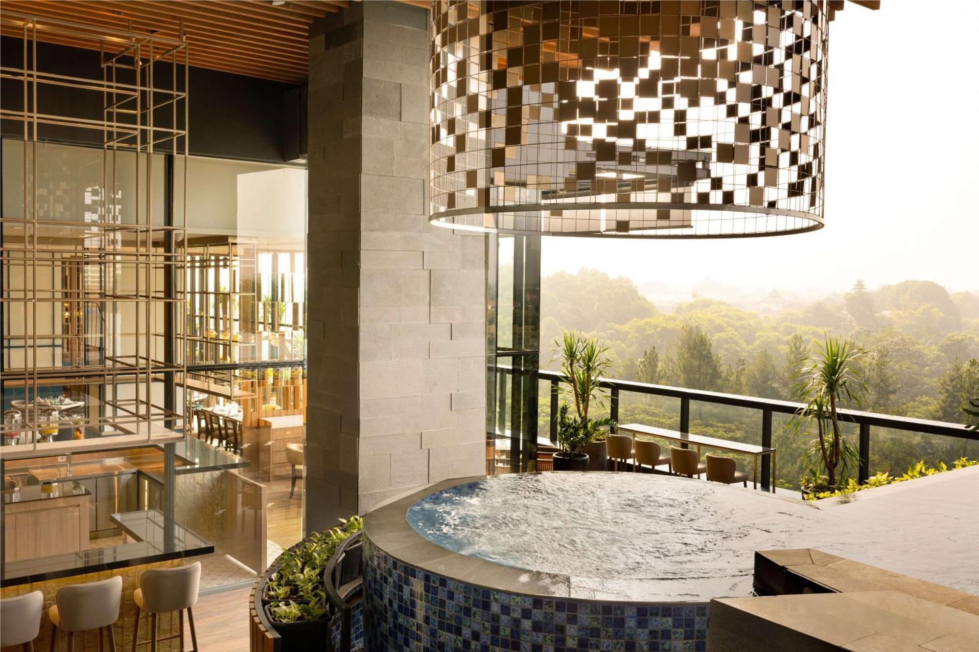 Doubletree By Hilton Jakarta Bintaro Jaya Serpong Exterior photo
