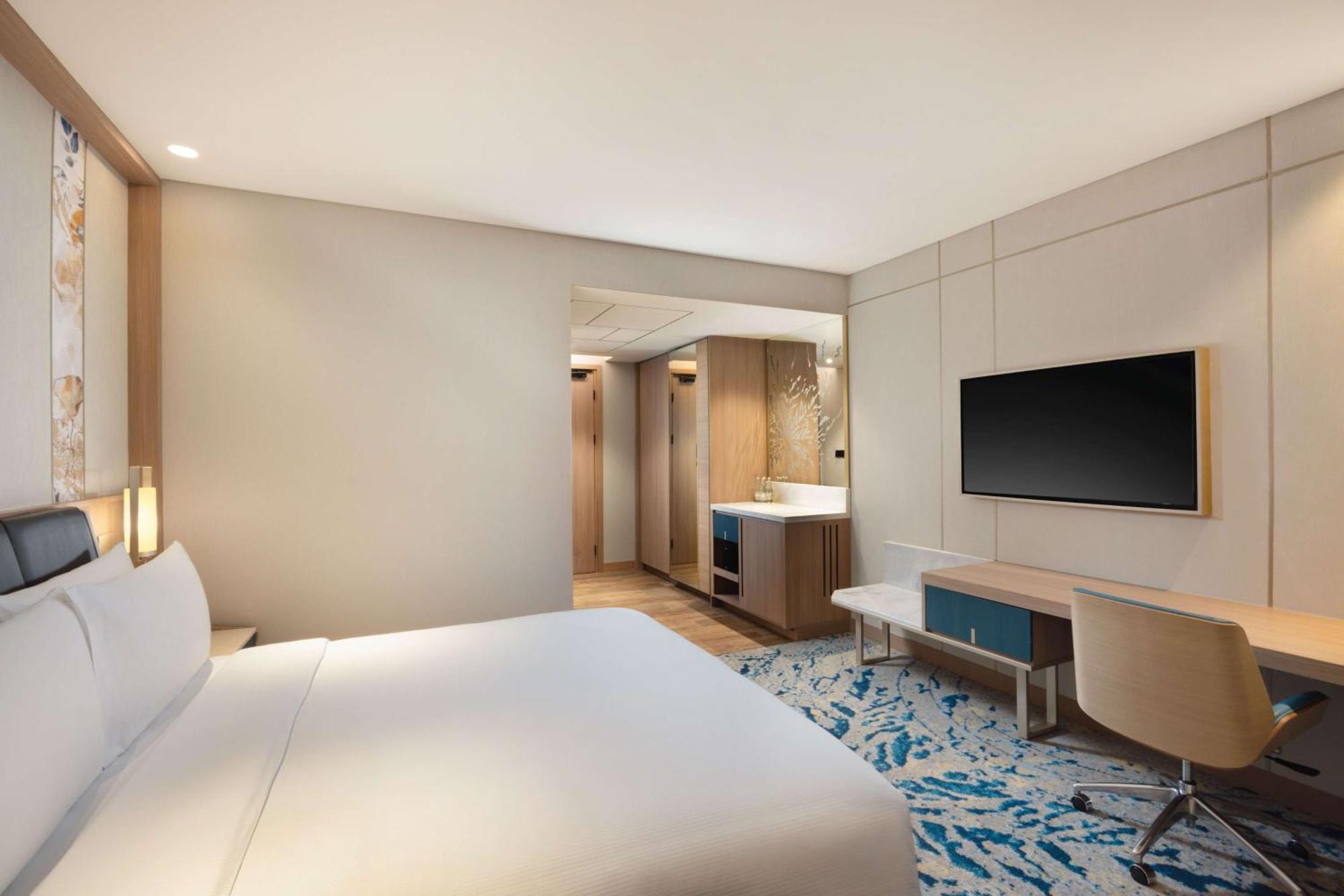 Doubletree By Hilton Jakarta Bintaro Jaya Serpong Exterior photo